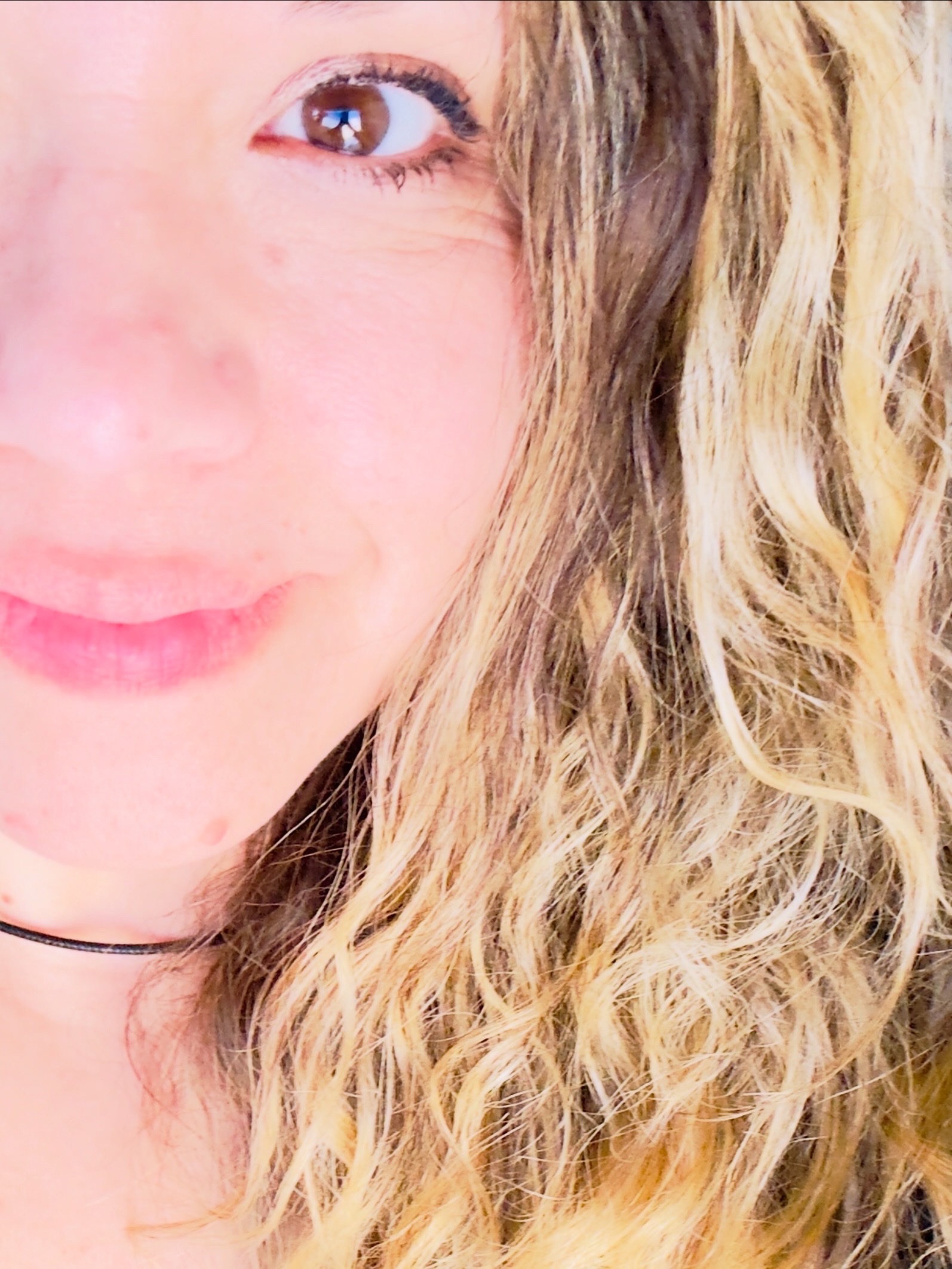 UGC Creator | Lifestyle, Beauty, Fashion & Product Content